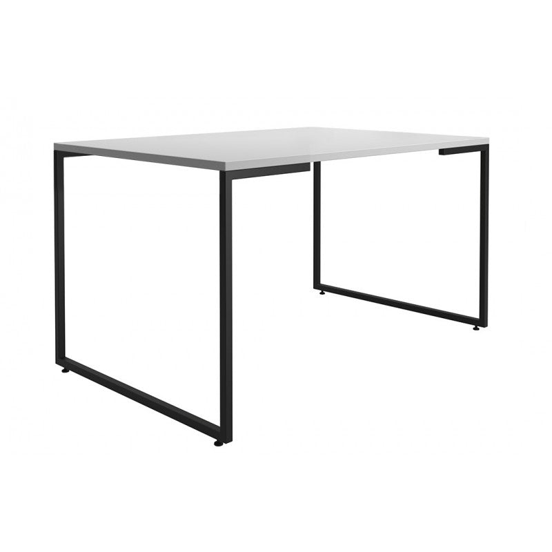 Mesa OPORTO 135, metal negro, tapa MDP color blanco, 135 x 90 cms